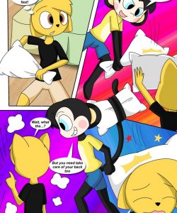 Pillow Fight! 015