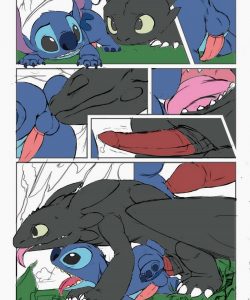 Stitch vs Toothless 002