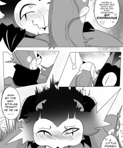 Blitzy's Gay Owl 1 015