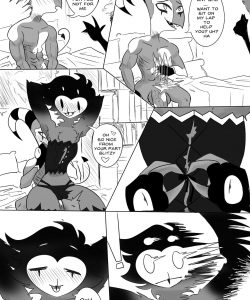 Blitzy's Gay Owl 1 017