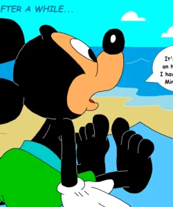 Minnie's Beach Encounter 2 004
