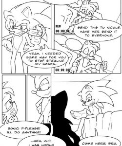 The Foot Fixated Fox 009