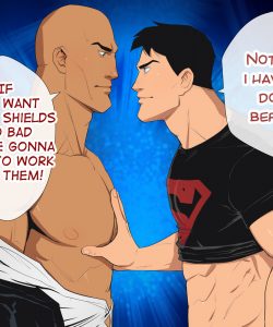 Young Justice - Superboy Earns His Shield 009